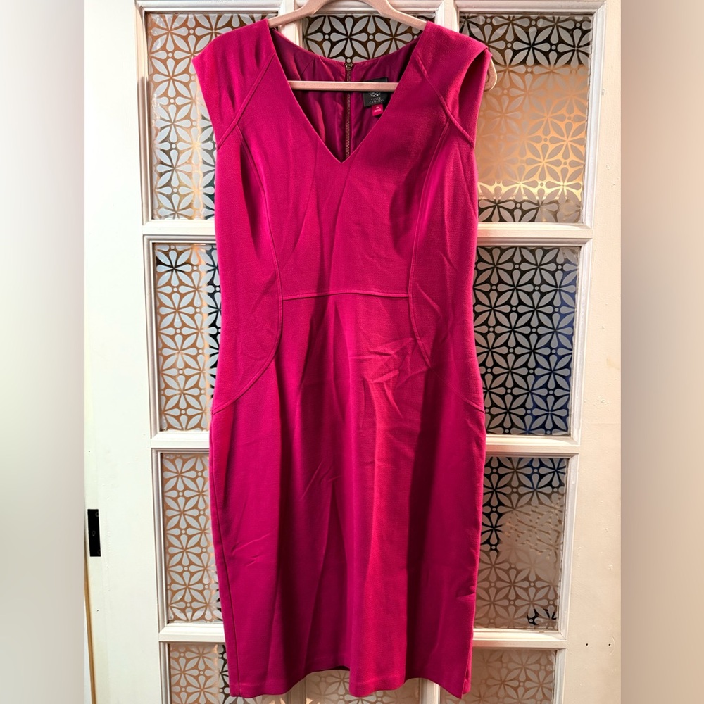 Vince camuto hot pink fuchsia V neck sheath dress 10